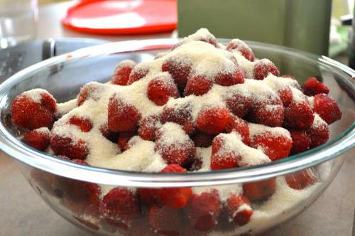 ягоди със захарна рецепта