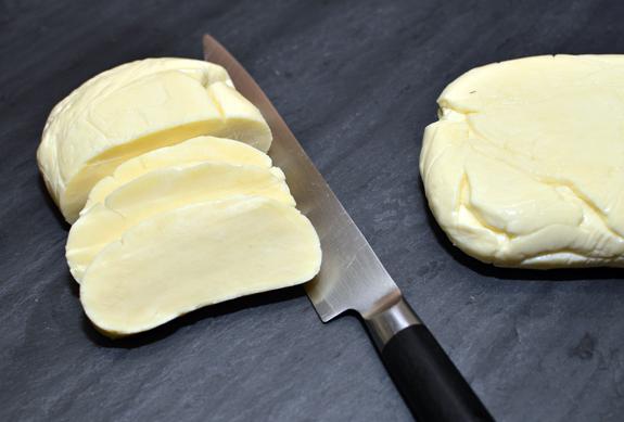 Domů Suluguni sýr