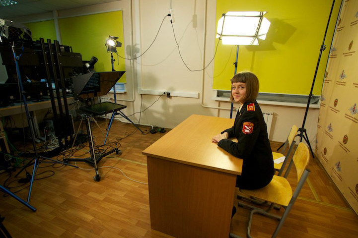 Обучавање девојака у школи у Суворову