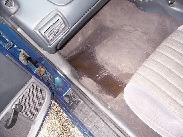 zašto se znojite staklom u automobilu