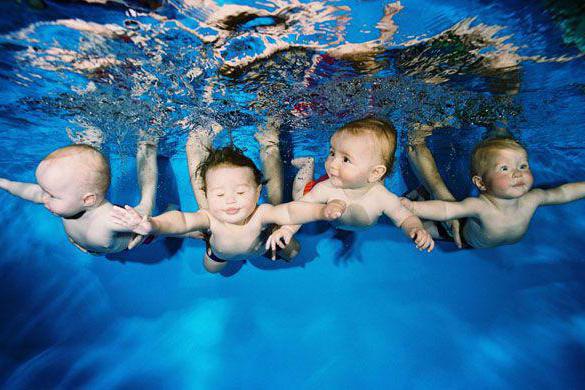 предавања у базену за бебе