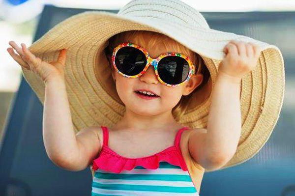 kakšni so simptomi sončnega udara pri otrocih