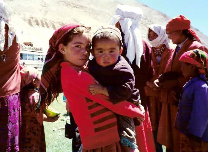 Tadżyckie imiona żeńskie