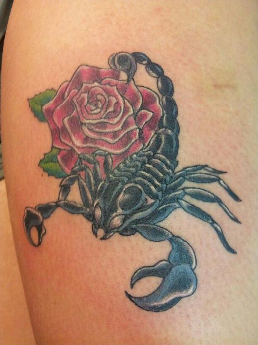 tatuaż skorpiona