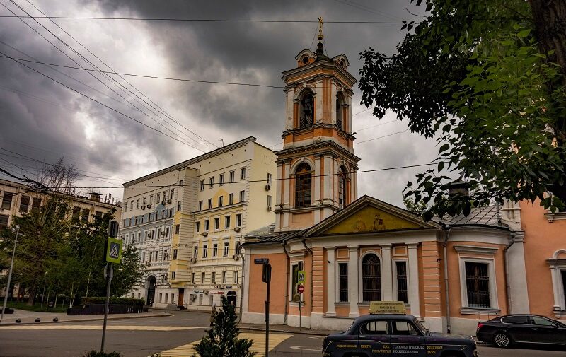 Kościół Zmartwychwstania Pańskiego w Bryusov Lane