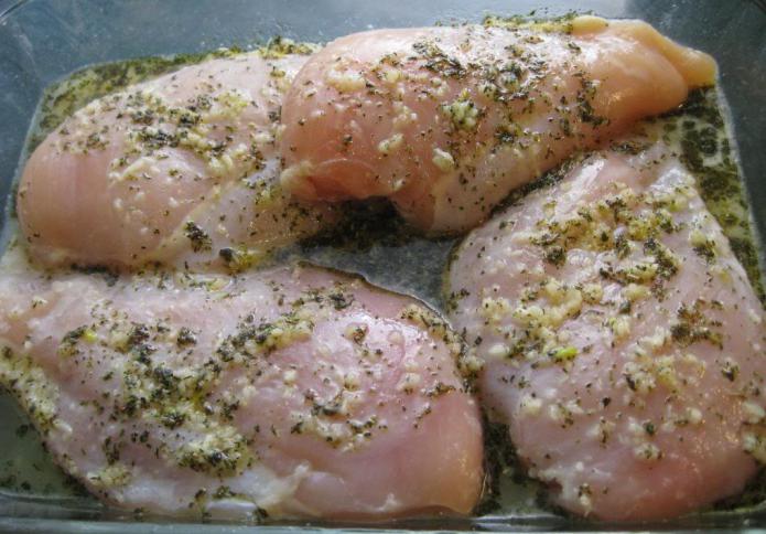 recept za piščančje prsi v pečici