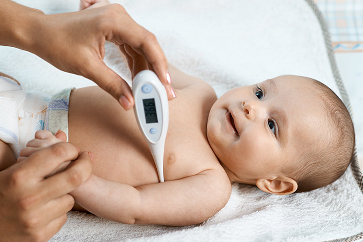 Как да се измери температурата на новородено с електронен термометър
