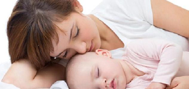 kako odbiti jednogodišnju bebu da spava s roditeljima