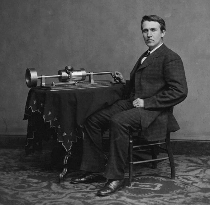 první fonograf