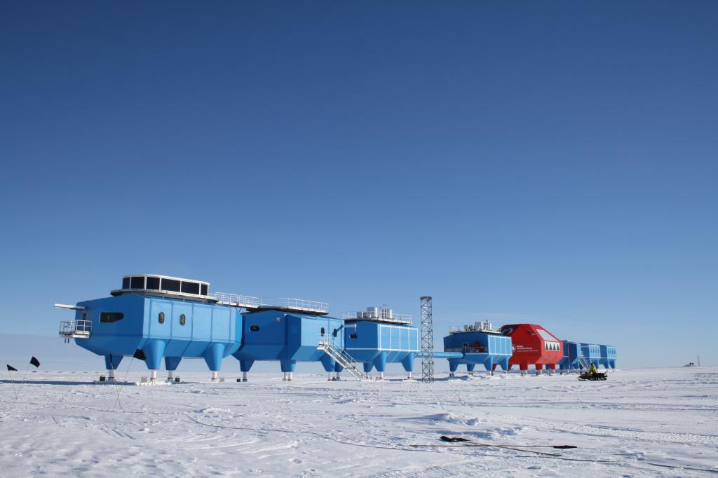 научни станции в Антарктика