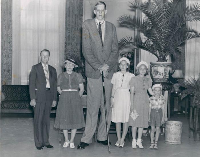 altezza dell'uomo più alto