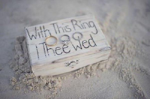 natpis na vjenčanom prstenu