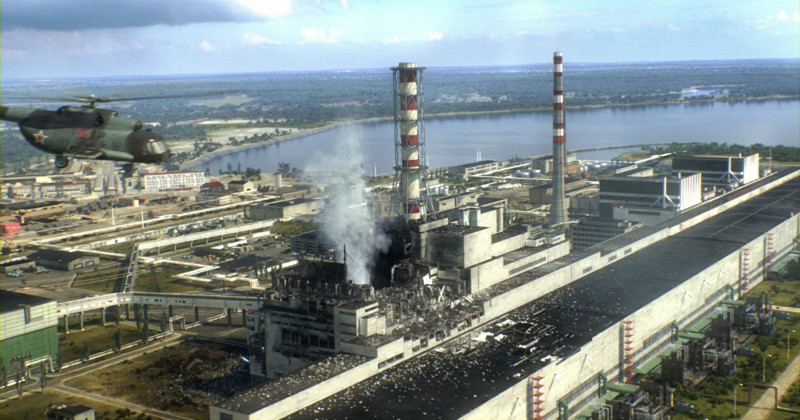 Zničená pohonná jednotka jaderné elektrárny v Černobylu