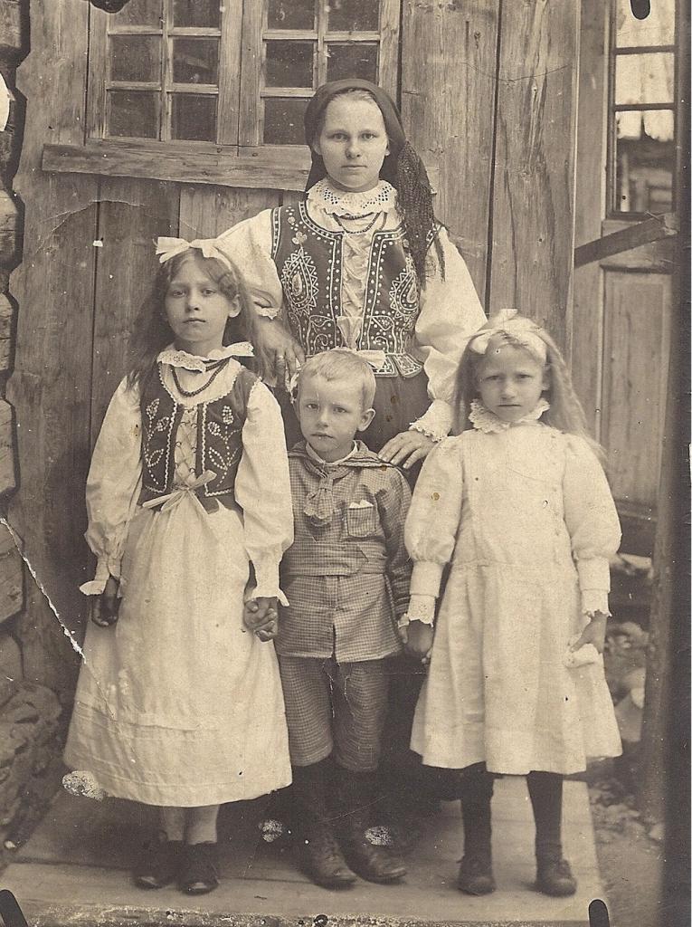 Donna con bambini nella Repubblica Ceca nel 19 ° secolo