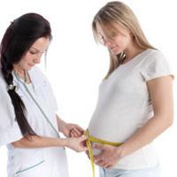 movimento fetale durante il periodo di gravidanza