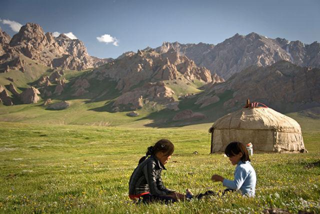 Popolazione kirghisa