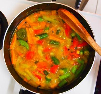 piatti di verdure in umido