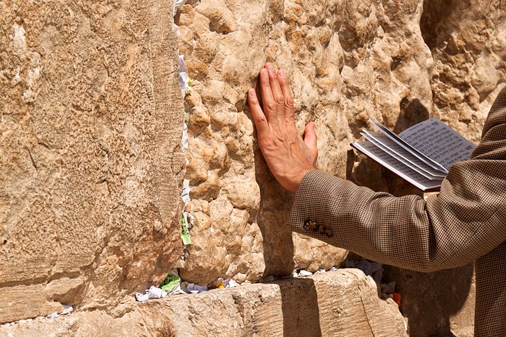 Ebrei al muro del pianto