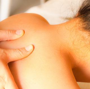 masaža za ledveno osteohondrozo
