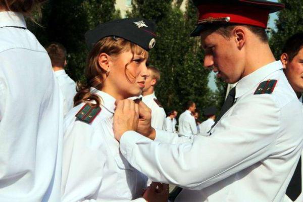 Titoli ed epaulets della polizia russa