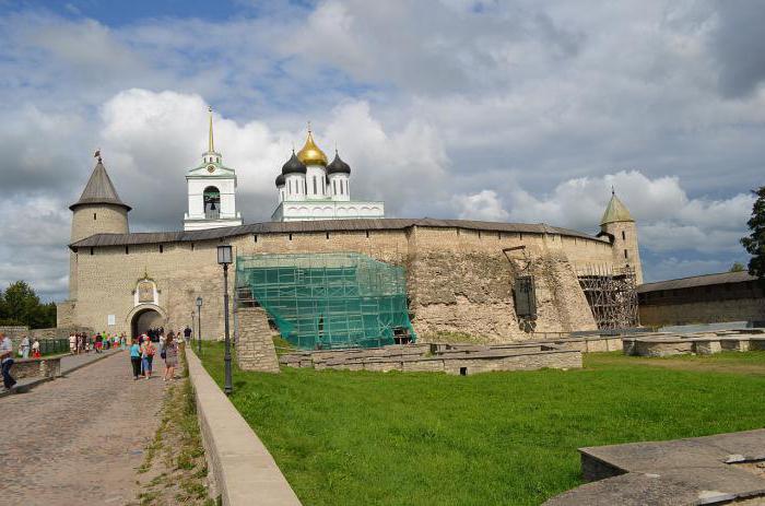 Trinity Cathedral Pskov history