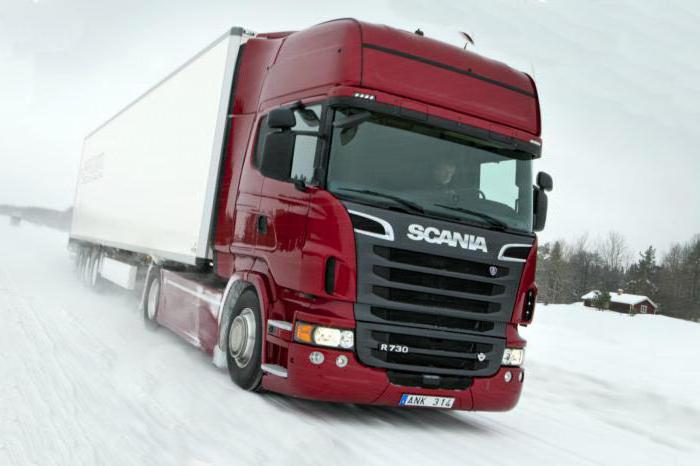 nový traktor "Scania"