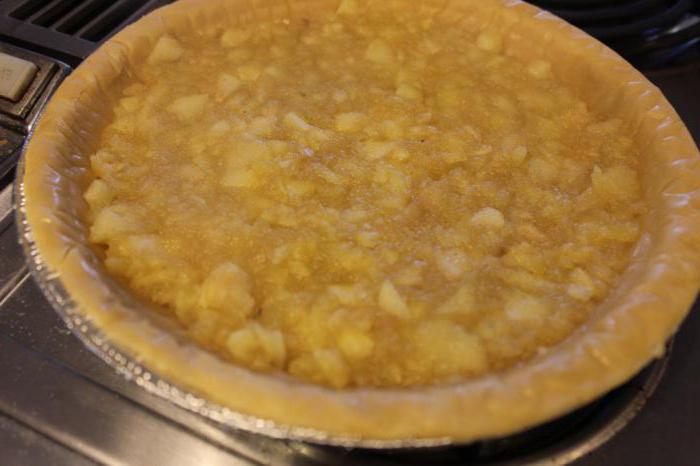 Tsvetaevsky jablkový koláč recept