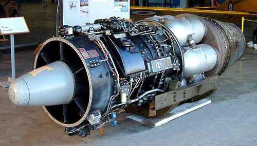 dvojni turboreaktivni motor