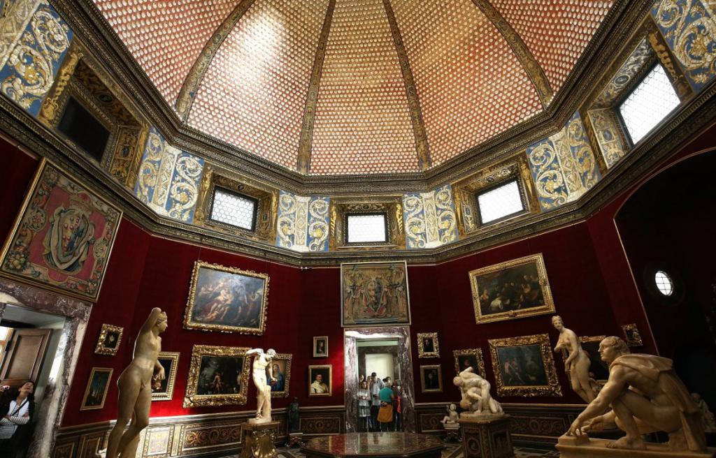 Historia galerii Uffizi