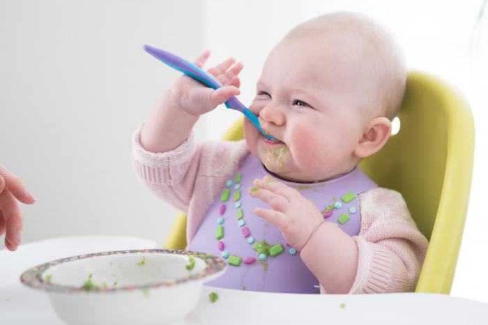 Колко да се нахрани бебешката смес