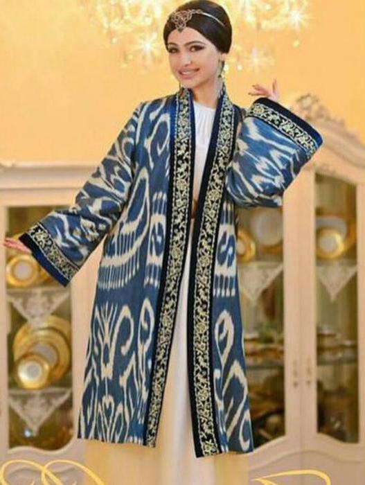 Стилове на узбекски рокли