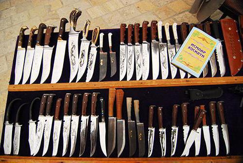 Uzbekski ročno izdelani noži