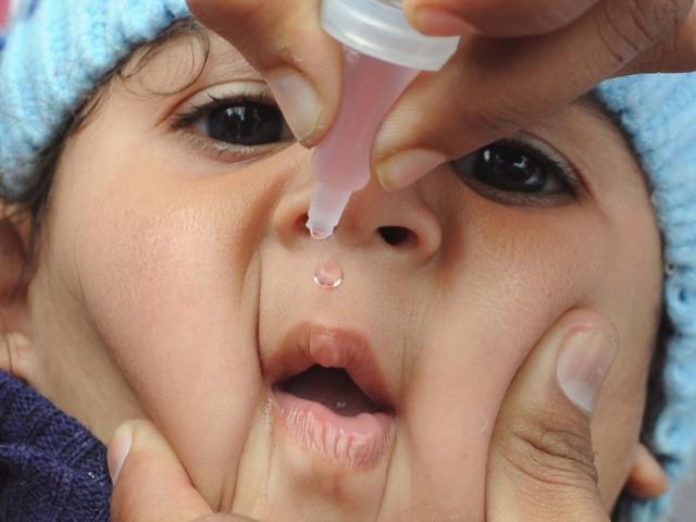 Ваксинация срещу полиомиелит