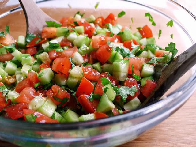 Recepty z rajčatového salátu