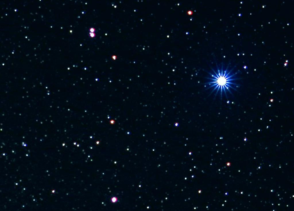 Vega hvězda na obloze