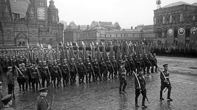 Victory Parade 1945