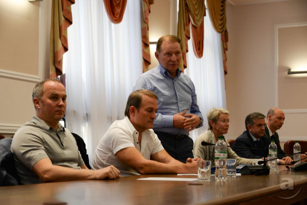 Medvedchuk в преговорите