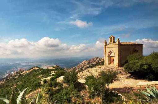 samostana na gori Montserrat v Španiji