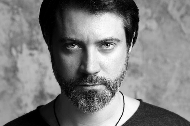 Aktor Witalij Emaszow