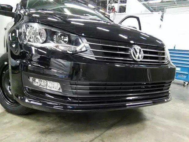 Volkswagen Polo Sedan recensioni dei proprietari con foto