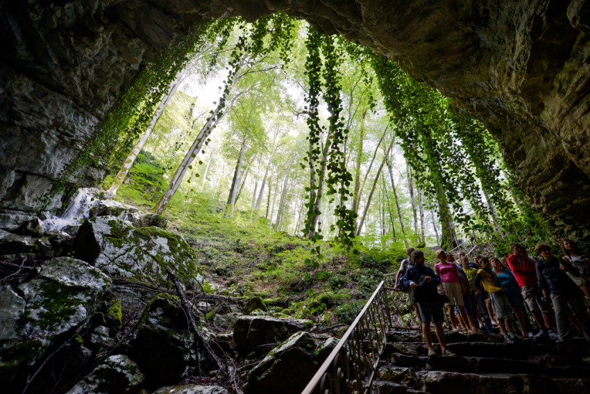 Вход към Воронцовските пещери
