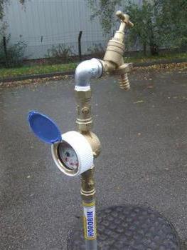 odkryty standpipe