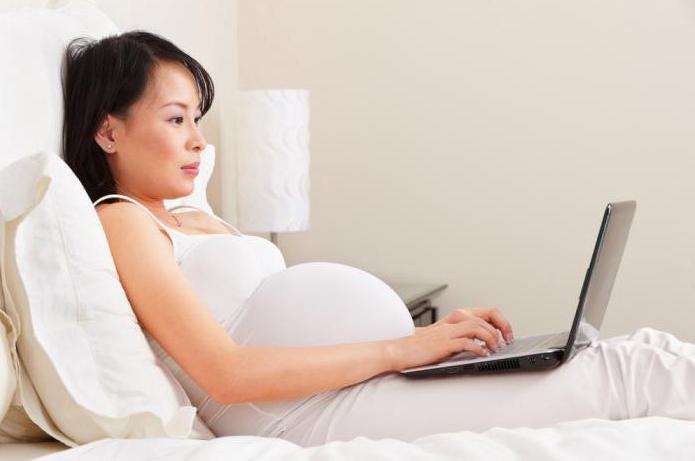 scarico acquoso durante la gravidanza