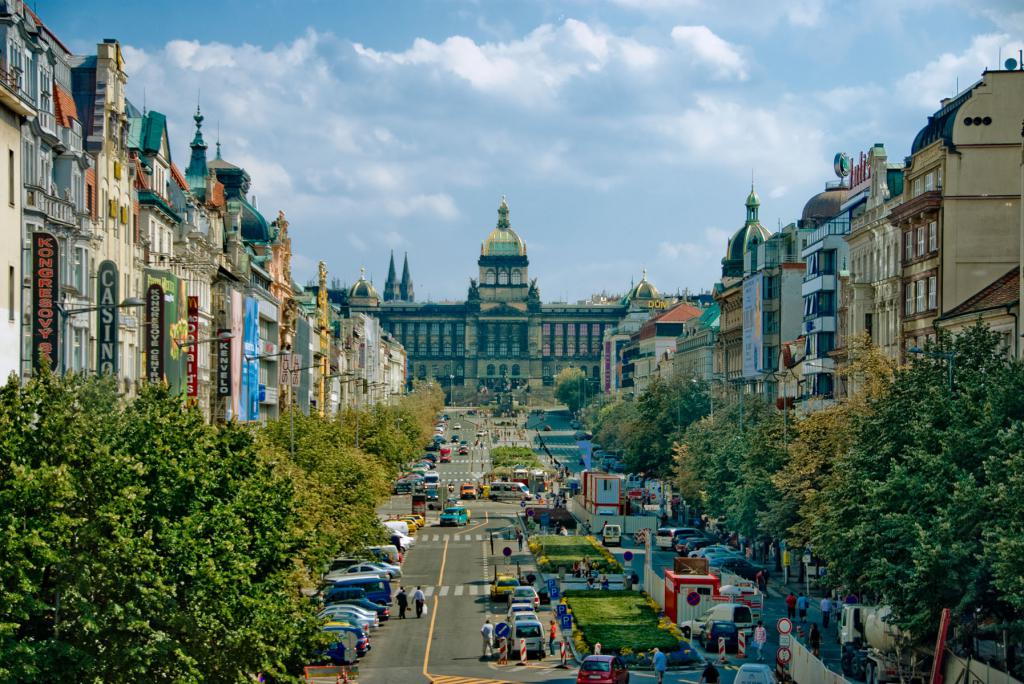Поглед на музеј у Прагу