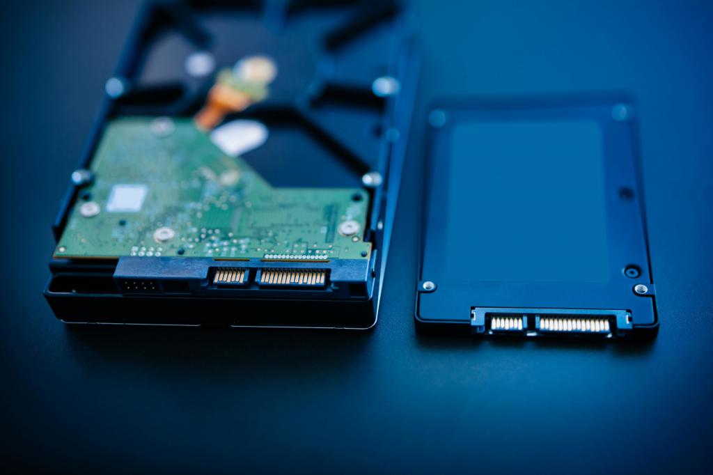 Trdi disk in Solid State Drive