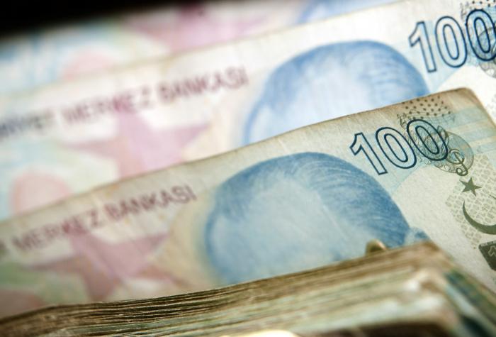 Каква валута да плащате в Турция