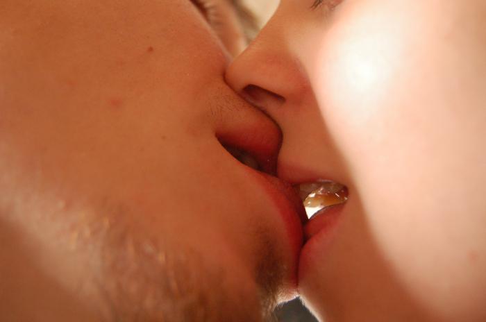 Tecnica di bacio francese
