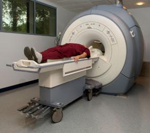 Příprava na břišní MRI