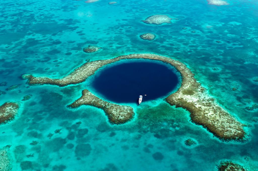 Bellissima foto dell'atollo