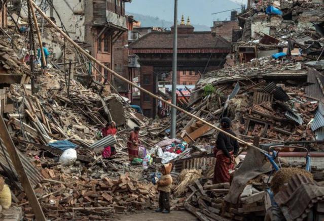 potres v Nepalu